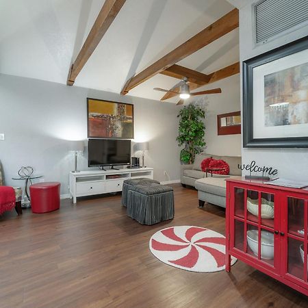 Hidden Couples Loft Retreat In Heights Foodie District 탬파 외부 사진